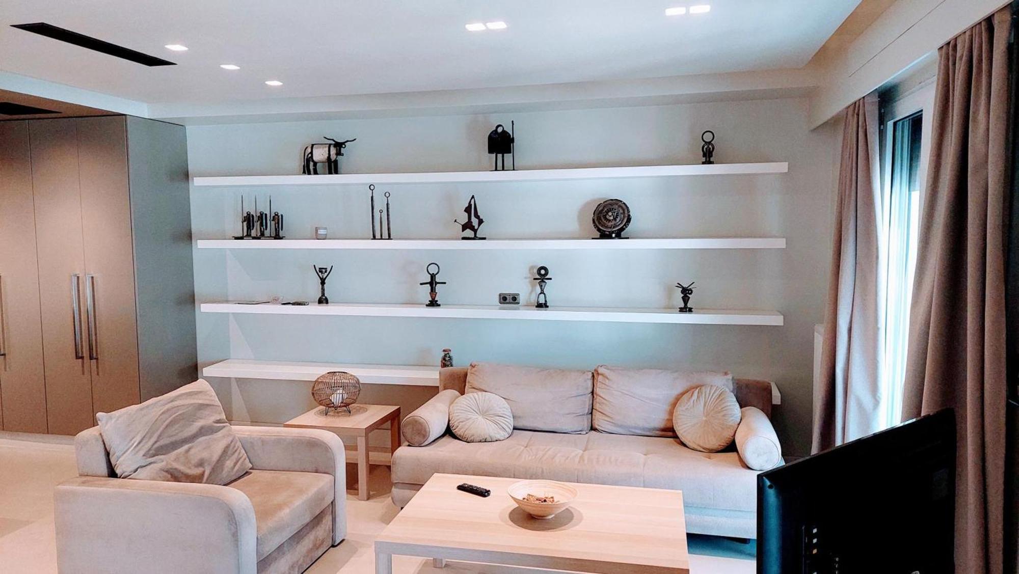 Luxurious Minimal Apartment In Acropolis Athén Kültér fotó
