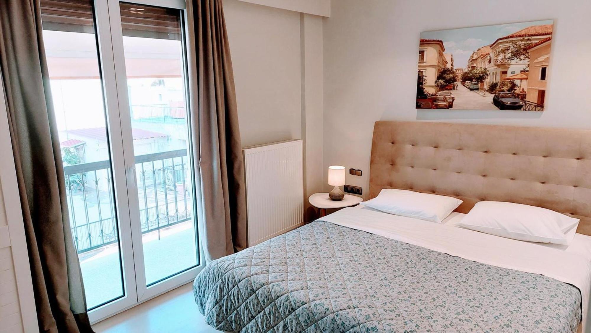 Luxurious Minimal Apartment In Acropolis Athén Kültér fotó